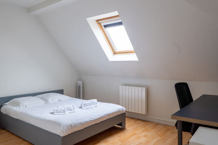Middle stay managed Airbnb listing 2