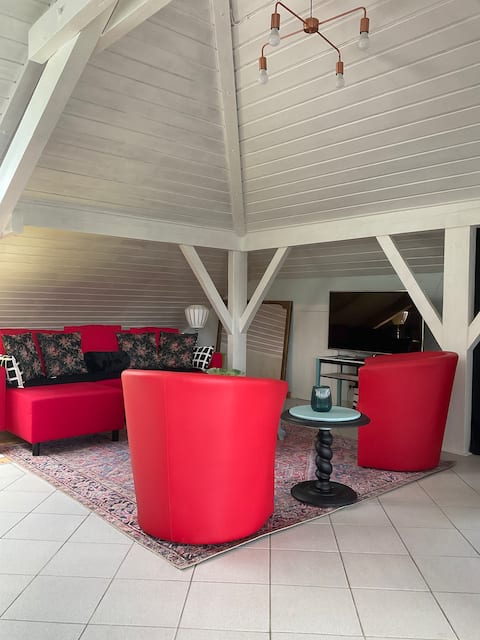 Top Airbnb: Forest view - close to the city & quiet in Moselle