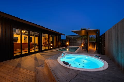 Rental villa with pool, sauna and jacuzzi