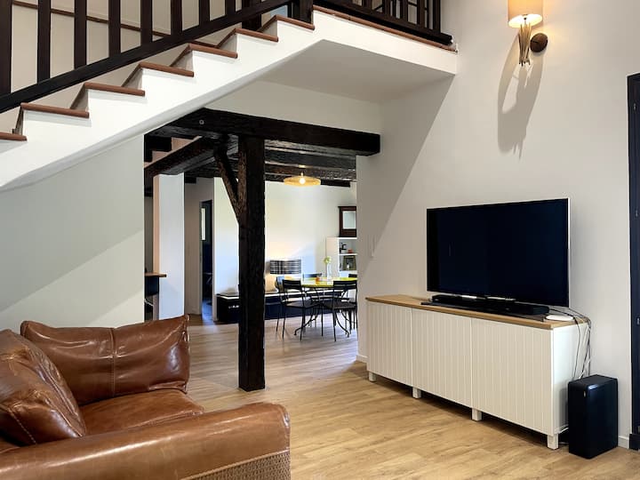 Villa Fleurie: Maison Familiale, Véranda Et Jardin - La Brigue