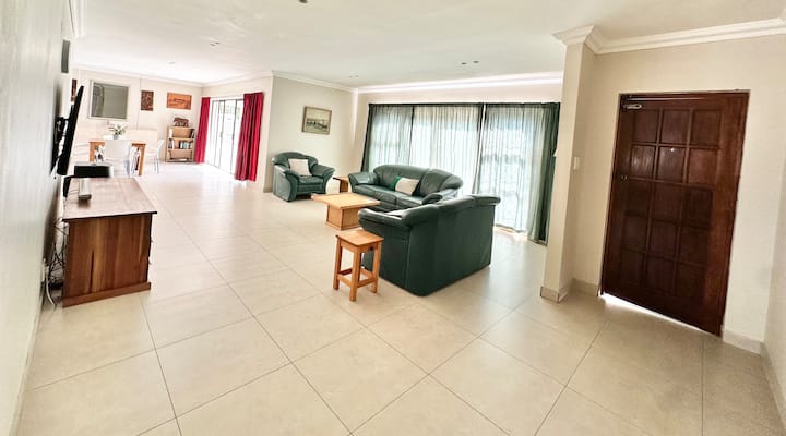 Shortlands @ The Strand - Port Elizabeth