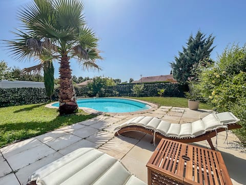 Cozy House With Pool