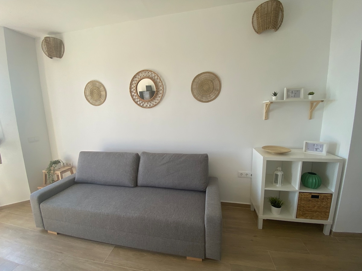 Top Airbnb: Caracola Slow Beach House in Pedregalejo
