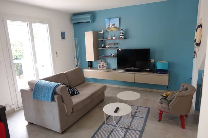 Maison De Vacances Avec Piscine - Fréjus