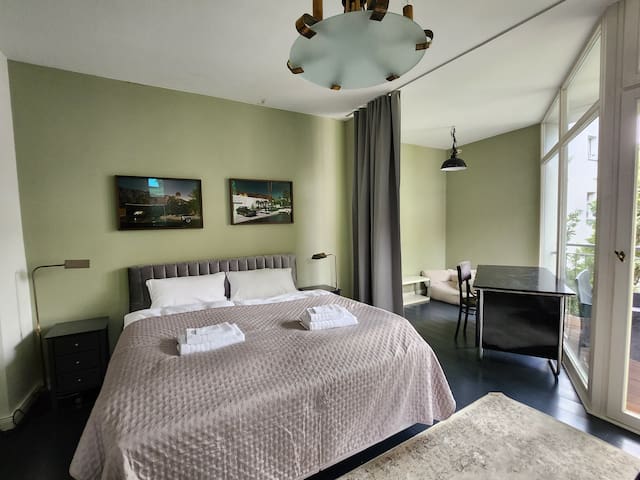 Central Harmony Place