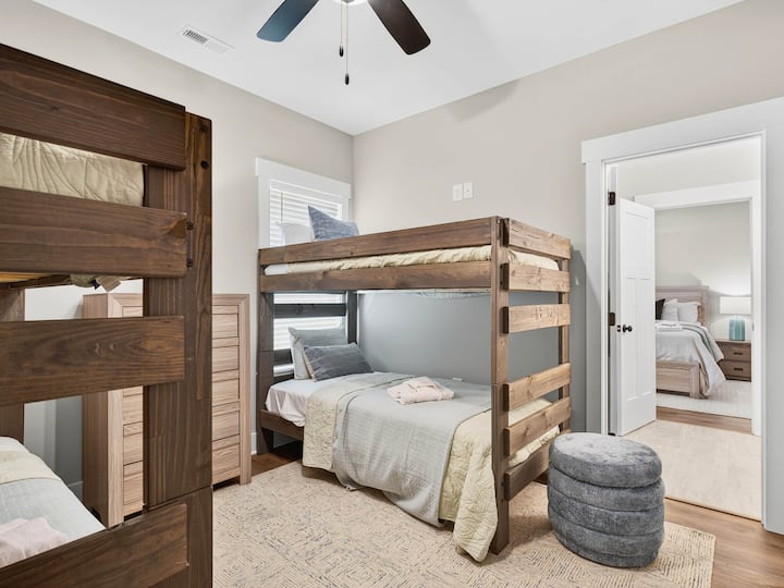 Bunk room