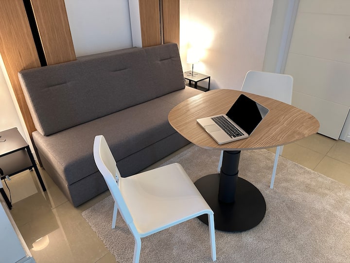 Innovative stay: City apartment with bedaway