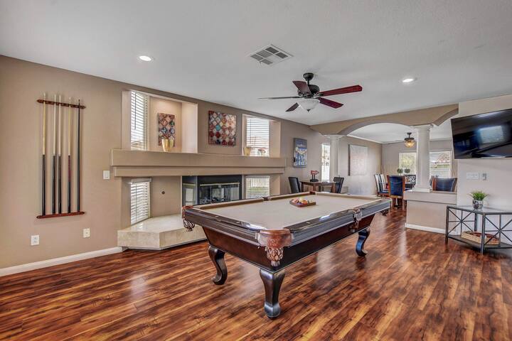 #1 LV Casa Jackpot! Pool & Spa, Arcades and More! gallery image 4