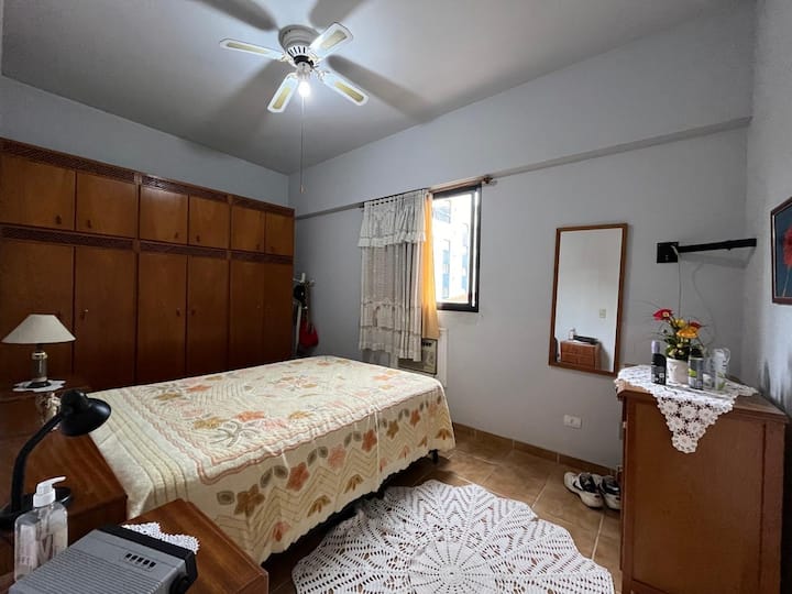 غرفة النوم 1