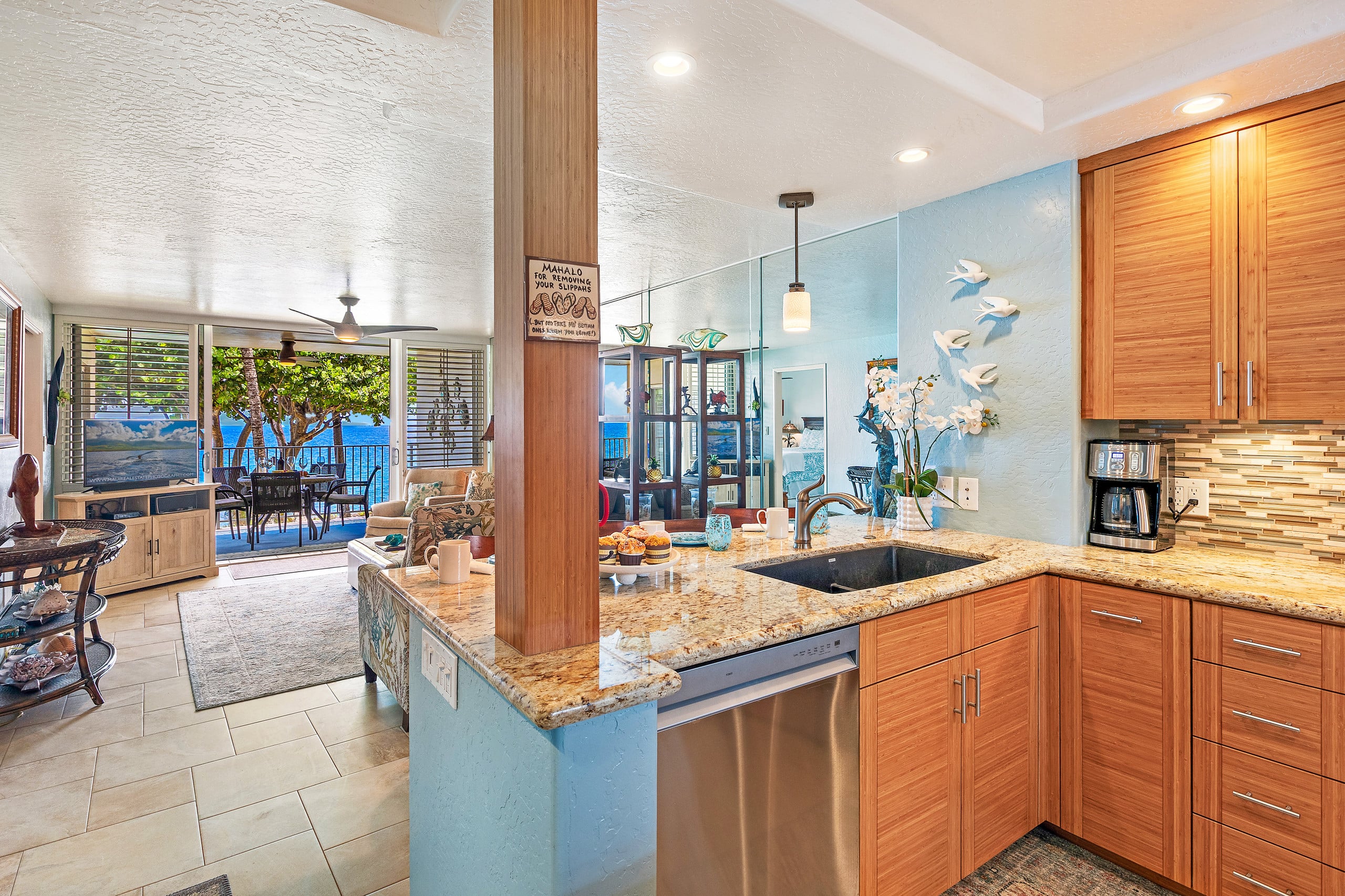 Boldly Oceanfront. Royal Mauian 2-Bedroom Retreat - Image 6