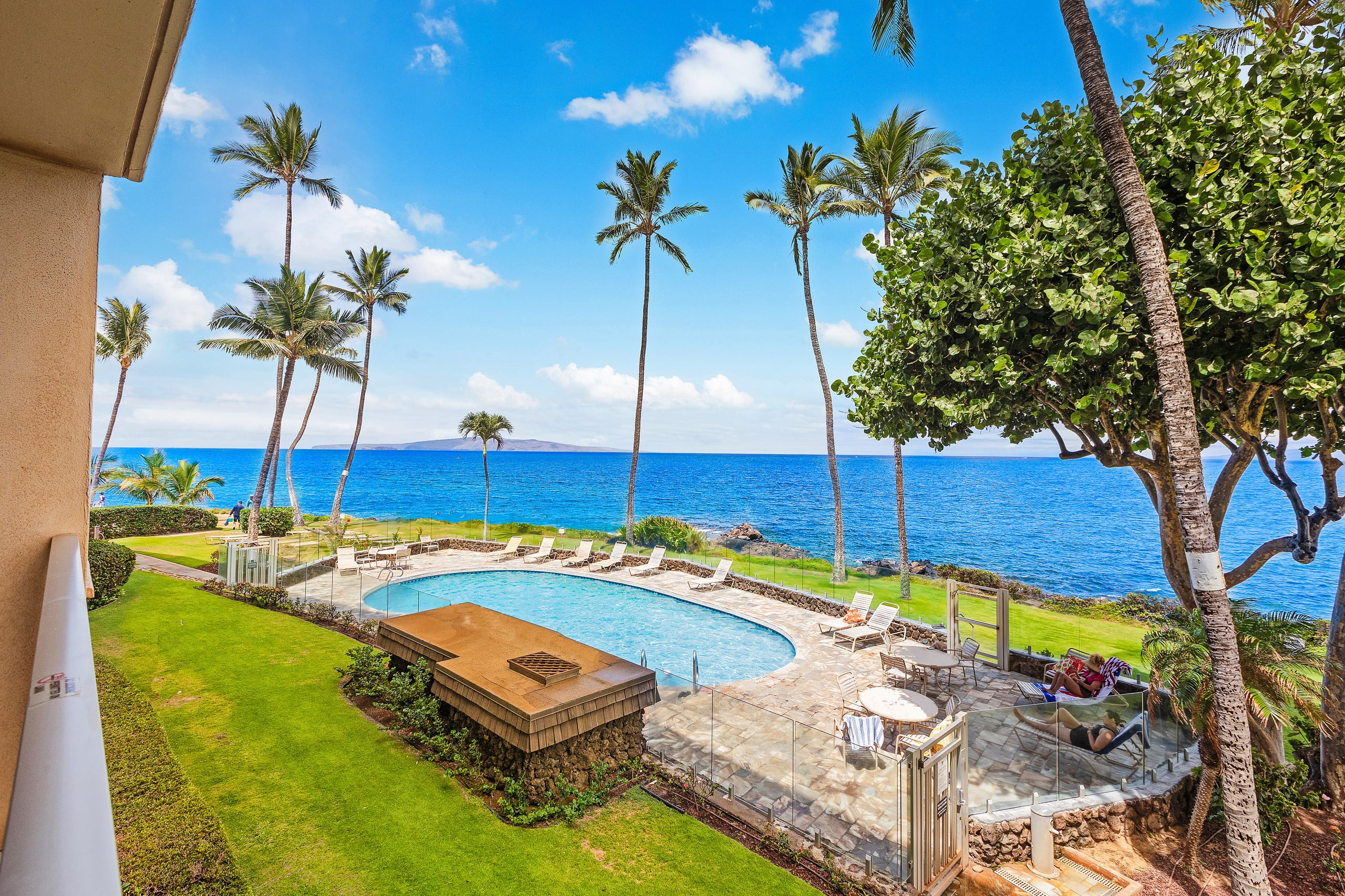 Boldly Oceanfront. Royal Mauian 2-Bedroom Retreat - Image 47