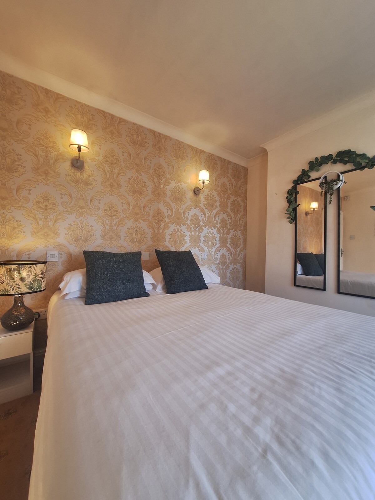 Dhoma e gjumit 5 (Pastaj)