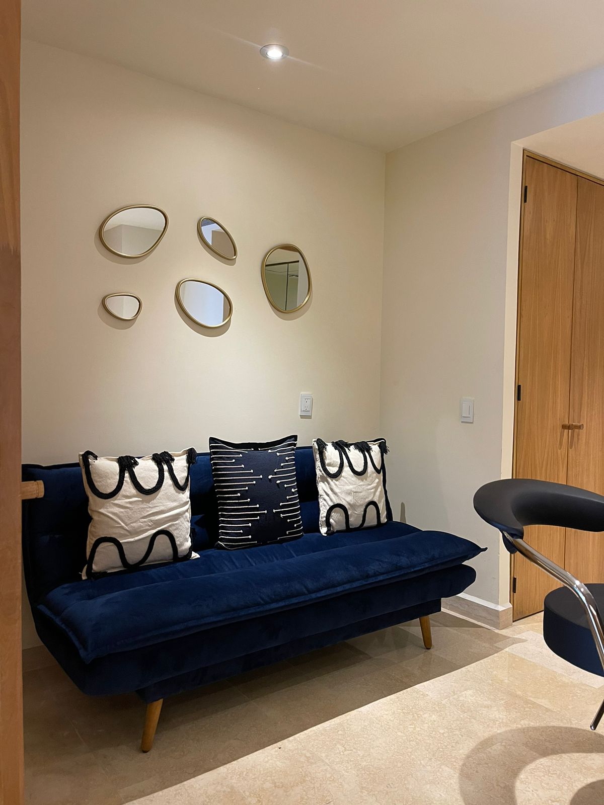 Popular Airbnb listing: Wake up to the sound of the sea in Cruz De Huanacaxtle