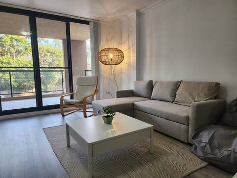 Successful Airbnb property: Cozy Apartment Lidcombe in Lidcombe