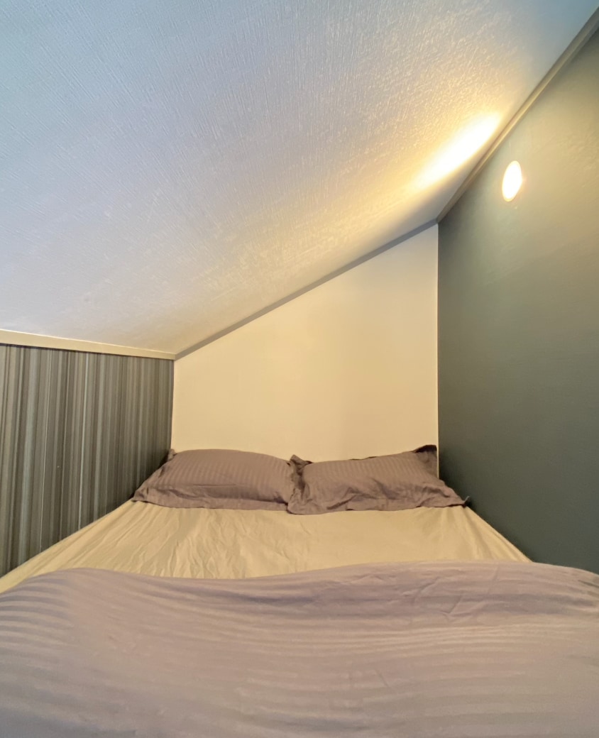 غرفة النوم 2