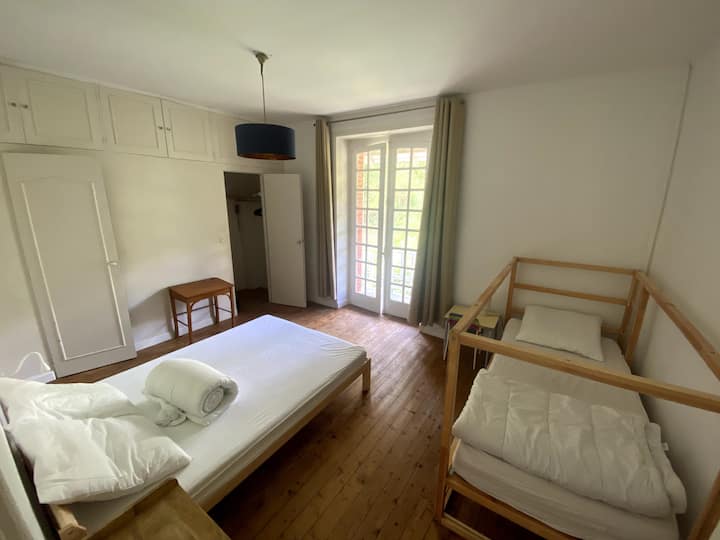 غرفة النوم 2