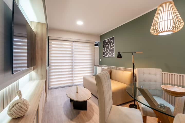 Geko | Stunning 1br W/ Pool By The Malecón - Lima