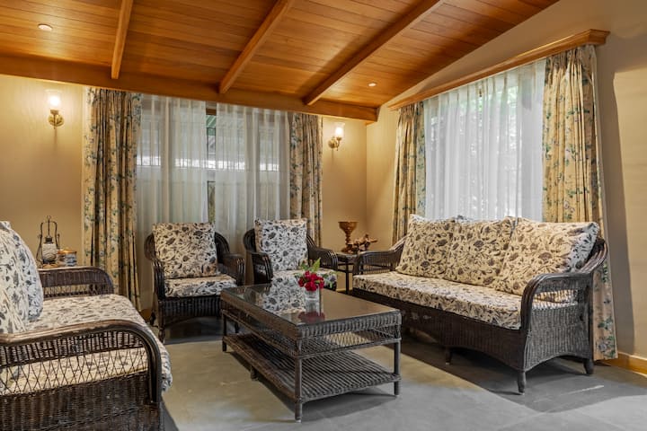 Sylvan Farms: 3br Eco-luxury Retreat W/ Farm Views - Mount Abu