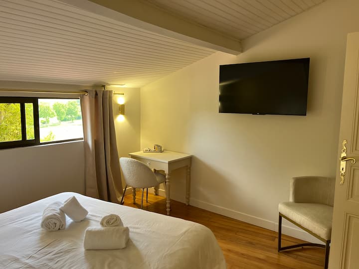 Chambre D'hôtes à Laplume - Le Pigeonnier - Lot-et-Garonne