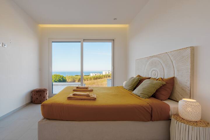 Villa Beach & Friends with ocean view gallery image 2