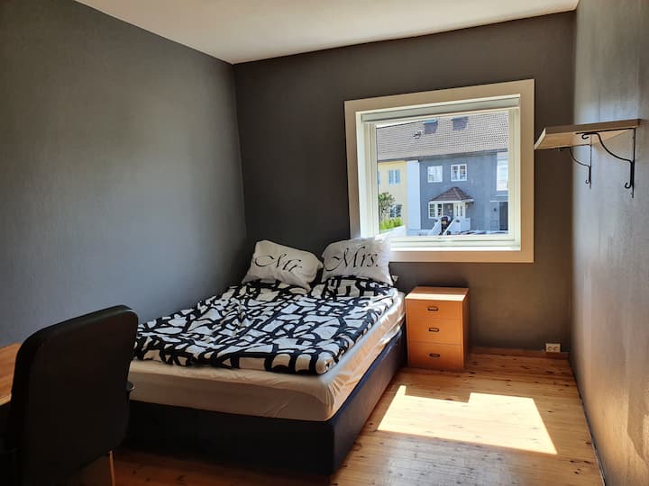 Soba 1, krevet širine 150 cm