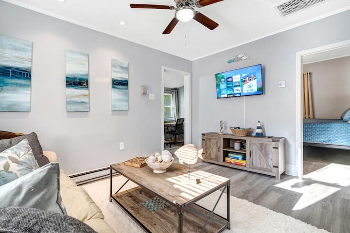 Pet Friendly*walk To Water*fire Pit*outdoor Space - Colonial Beach, VA