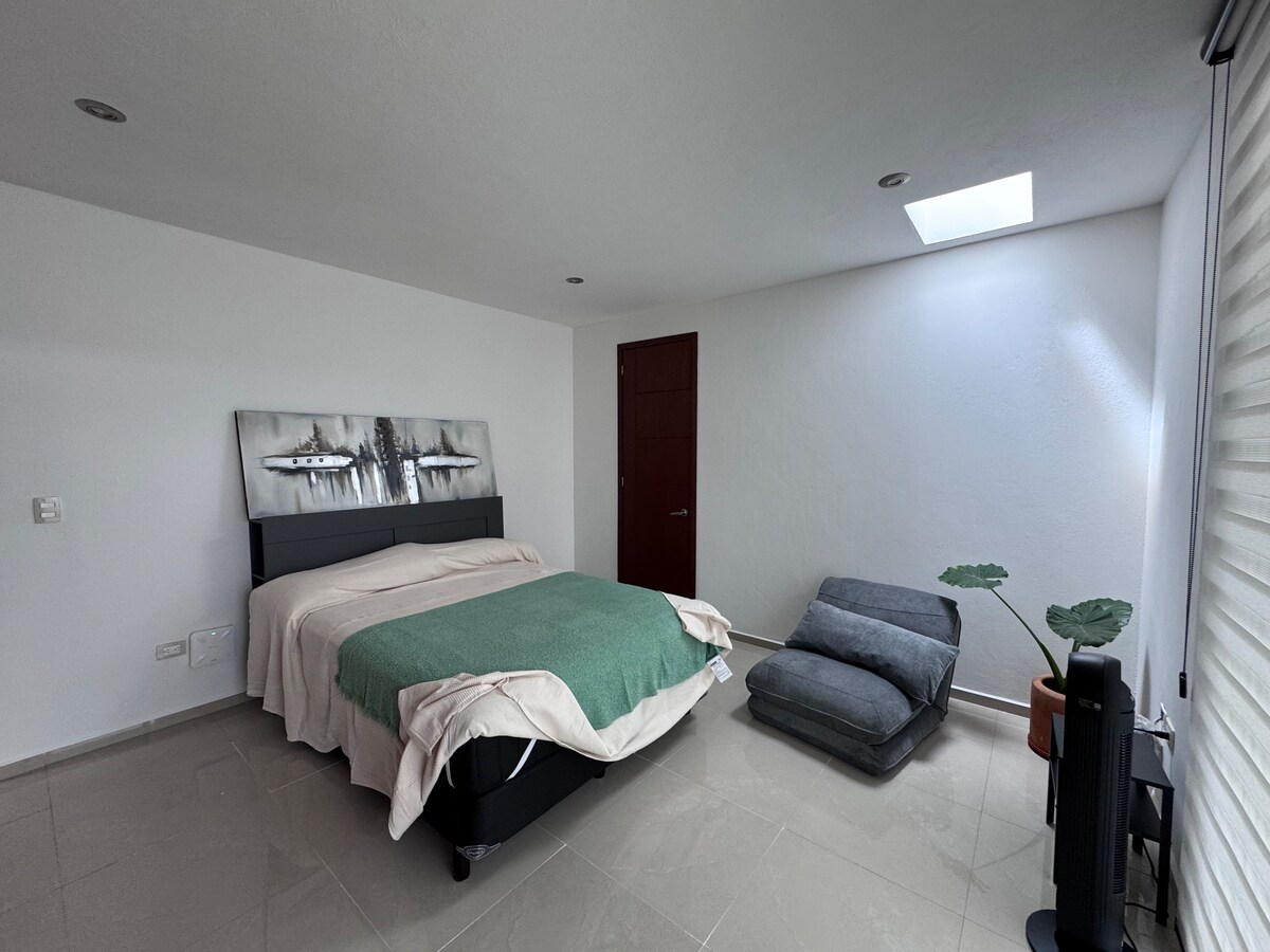 საძინებელი 3