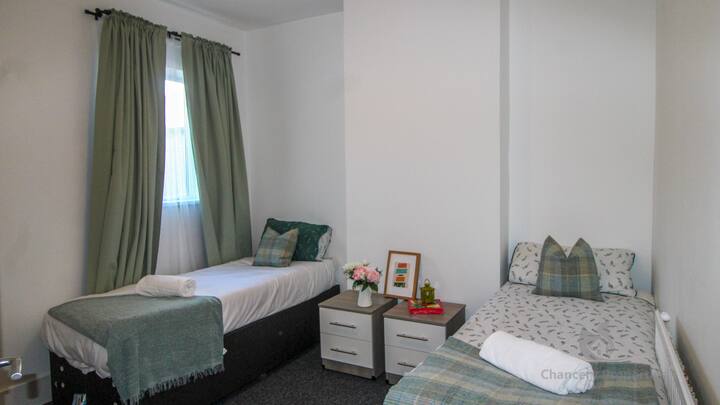 საძინებელი 2