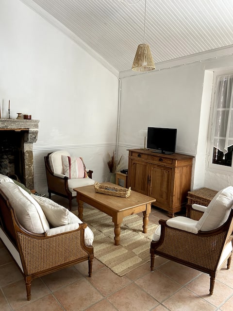 Top Airbnb: Charming fisherman's house in Talmont Saint Hilaire