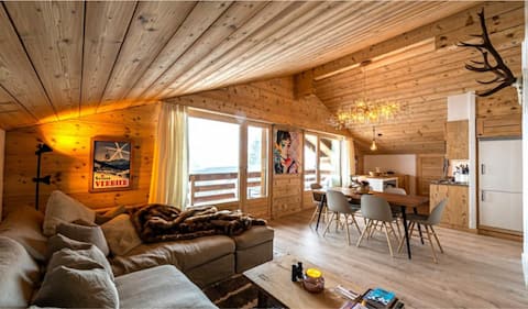 Verbier sunny ski-in/out 3BR penthouse sleeps 6