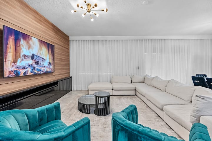 Amazing 09 Bedrooms/pool/game Room - Kissimmee