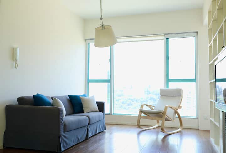Modern & Relaxing Apt In Discovery Bay Hk - Hồng Kông
