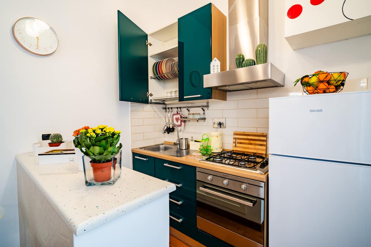 La Casina sull’Appia – Metro Furio Camillo — Angolo cottura 2 | Roma