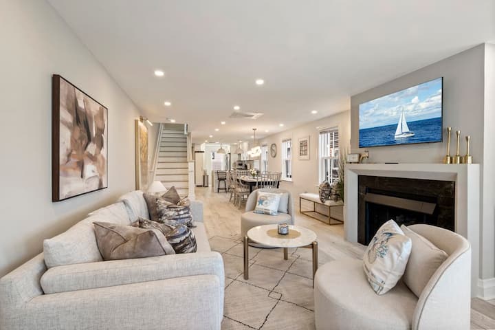 The Coastal Grand Koz At Salisbury Beach - Salisbury