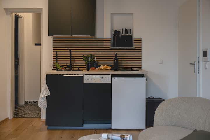 Nooqa: Design-loft - Bathtub, Tv, Nespresso - Colonia