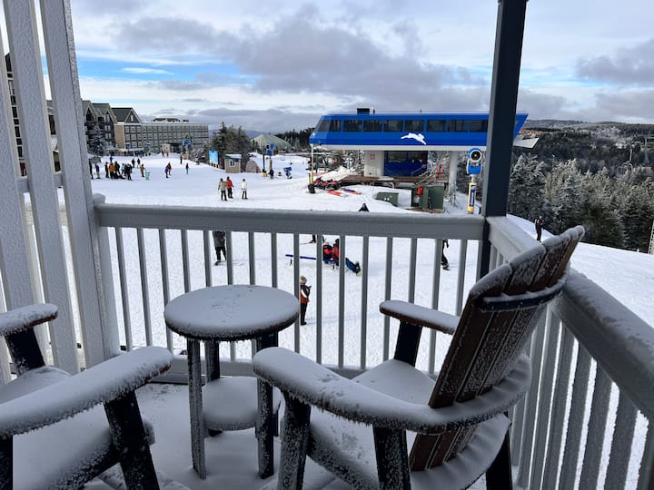Ski In/out, Slope-views, King Bed, 1br, New Deck - Snowshoe, WV