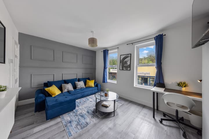 “Spacious Medway Base For Work Crews – Sleeps 5 - 查塔姆