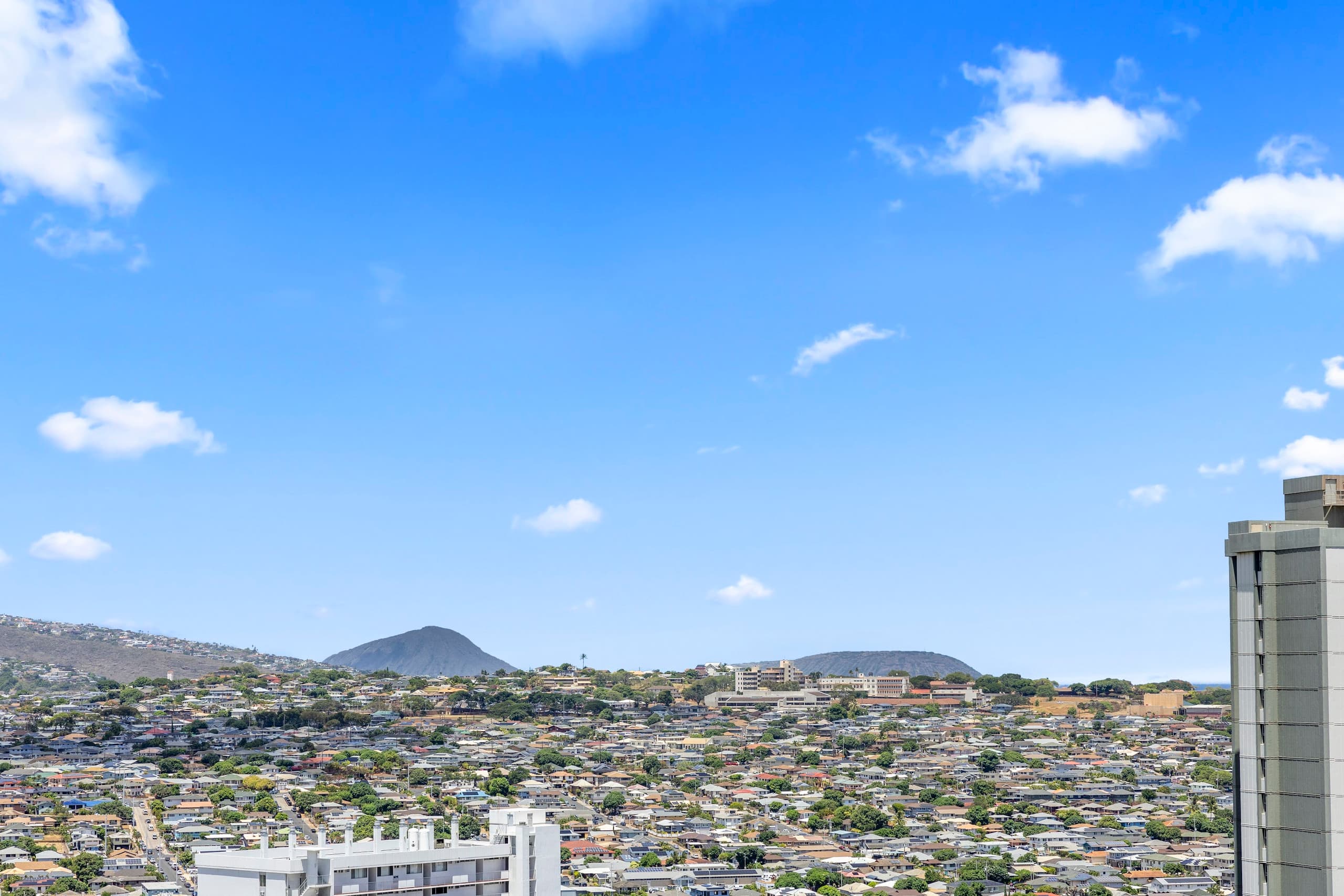 33FL-DiamondHD & Ocean View-Upscale-1BR w/Parking - Image 44