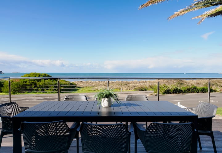Kondoli Beach House