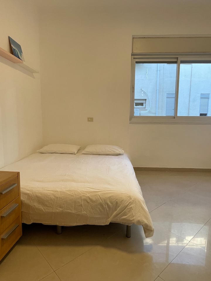 საძინებელი 4