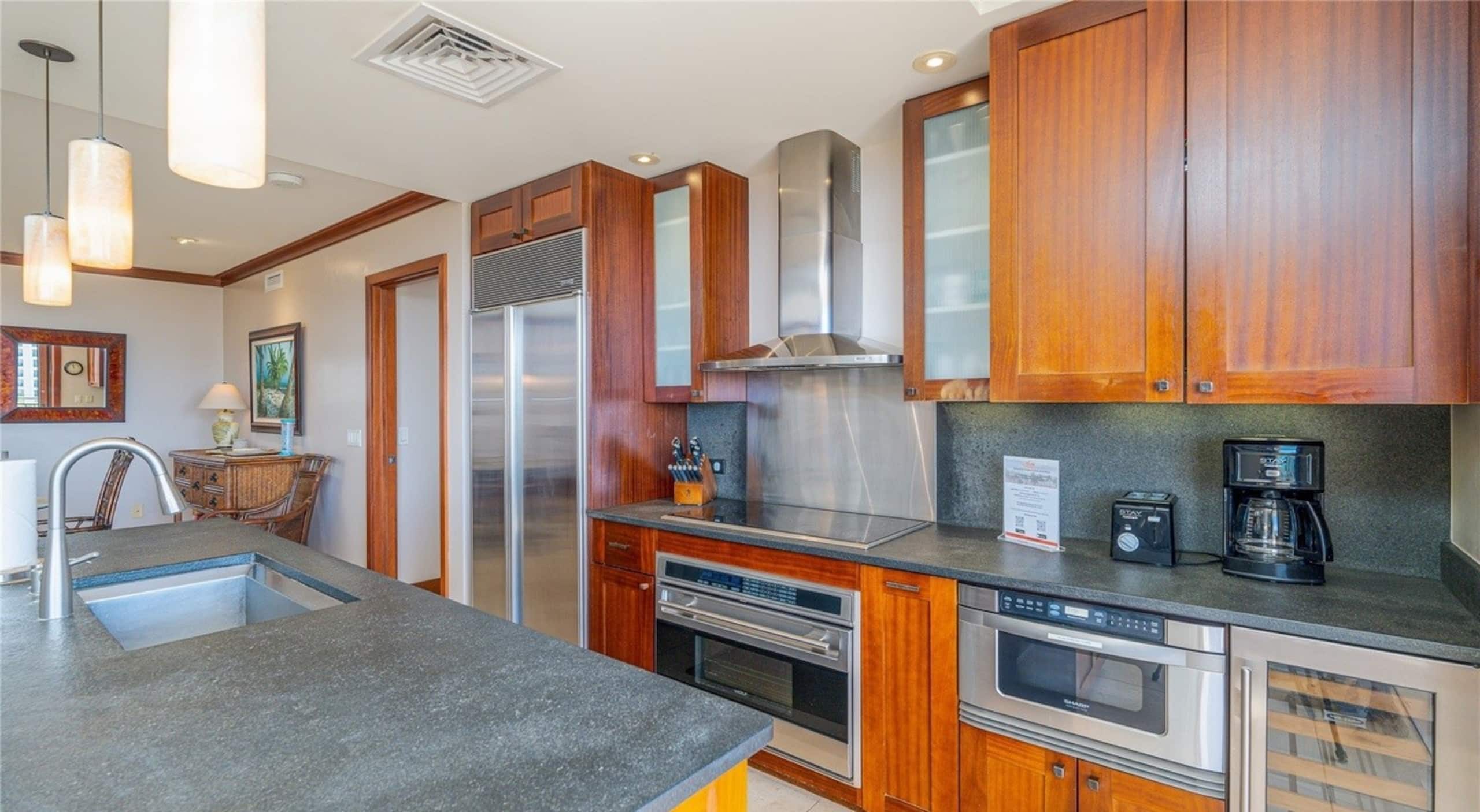 Condo in Kapolei · ★5.0 · 2 bedrooms · 3 beds · 2 private baths - Image 20