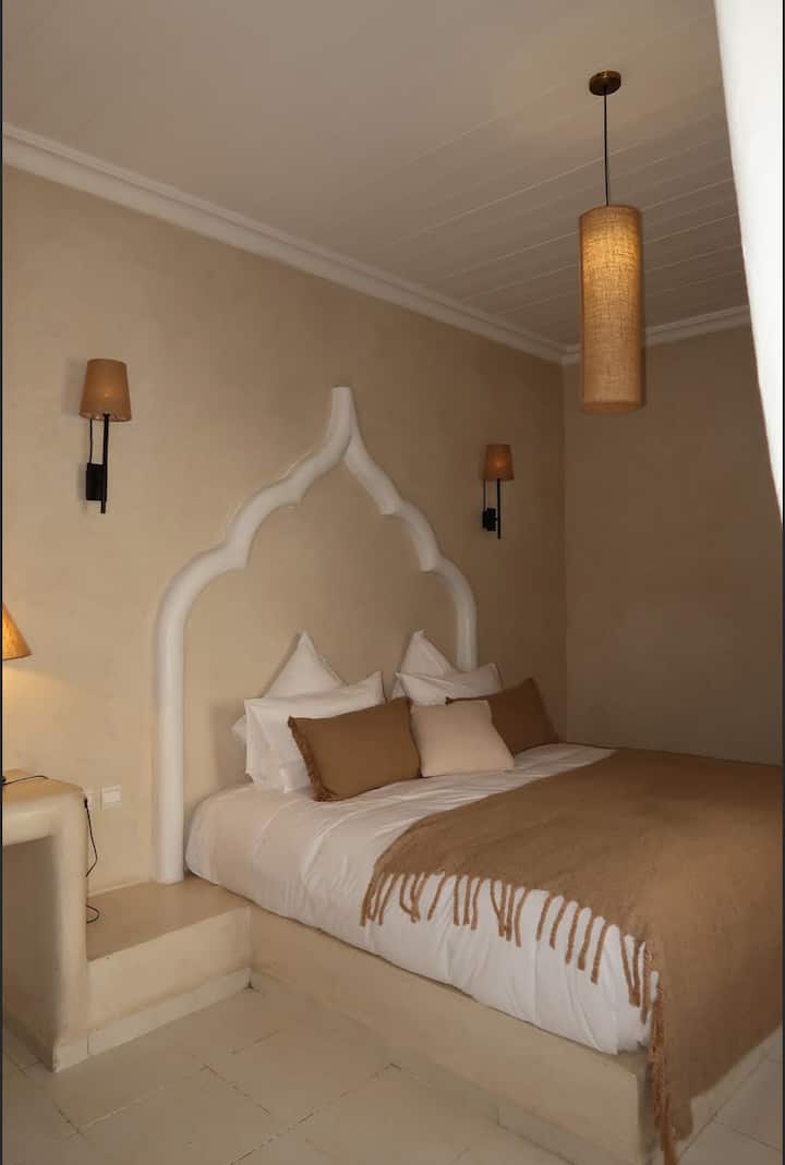 საძინებელი 3