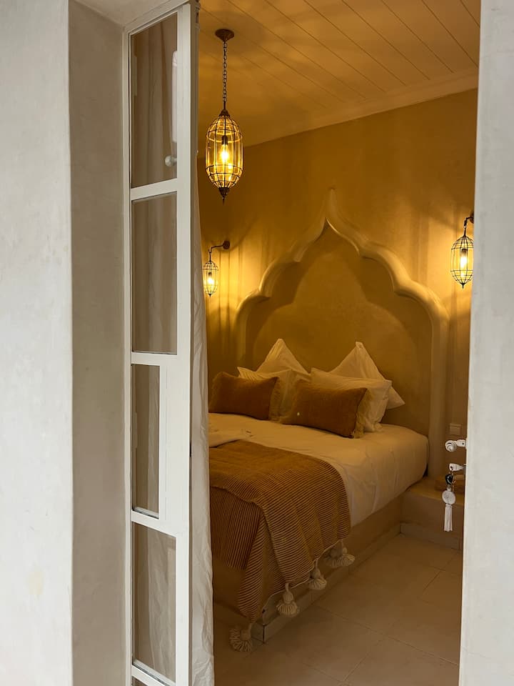 საძინებელი 1