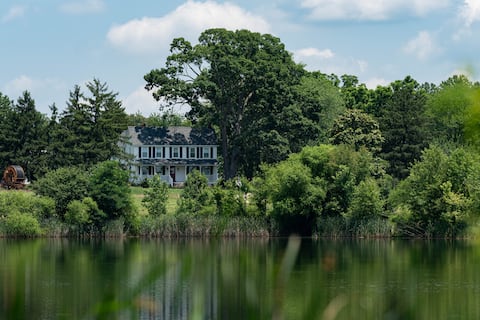 Escape to Middleton's Farm