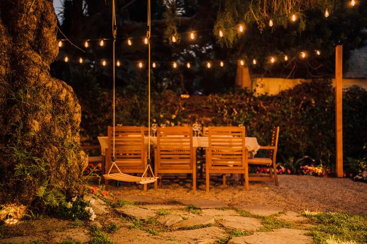 5BR LA Garden Villa w/ Dining, Nearby Beaches gallery image 2