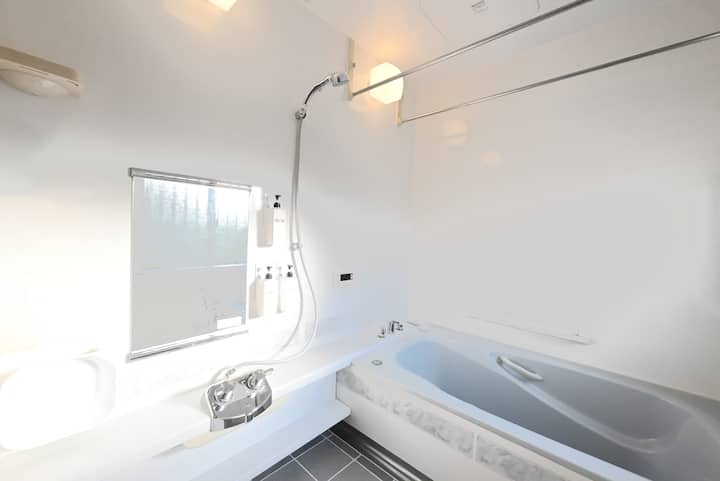 共用フルバスルーム