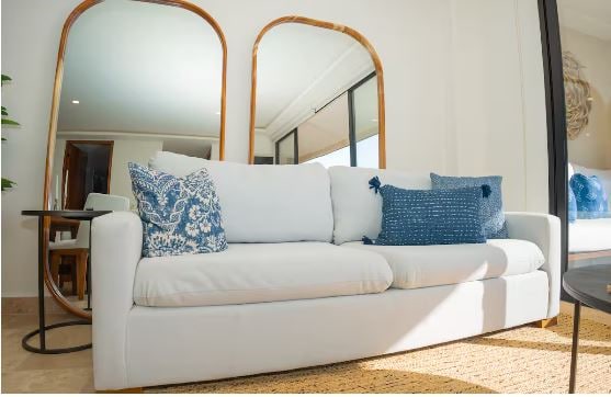 Anuncio de Airbnb popular: NEW Serenity:2BR/AC/OceanView/NoiseReductionWindow en Cozumel