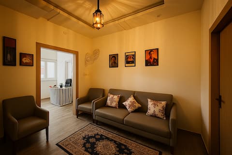 Aashiayn Abode|Entire 3 Room Flat| Near Ram Mandir