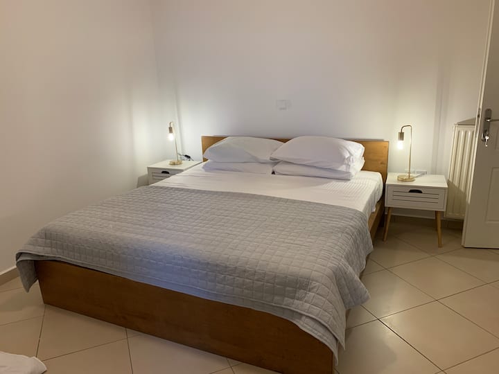 საძინებელი 1