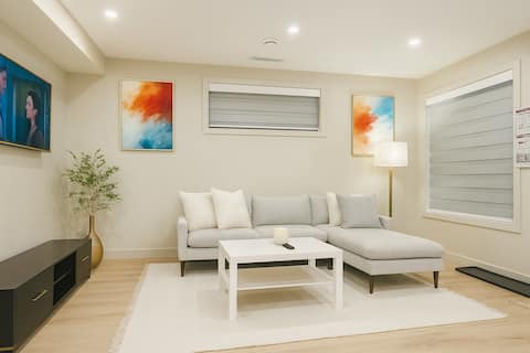 Successful Airbnb property: Clean • Quiet • Comfortable 2BR | Park & Walk In in Sage Hill
